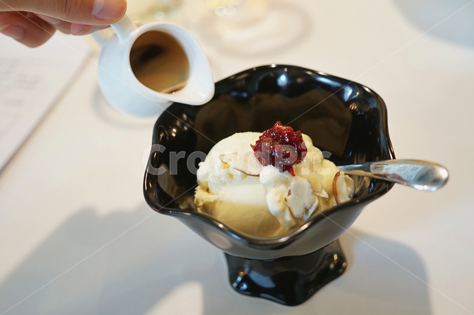 아포가토,커피,아이스크림,바닐라아이스크림,카페,아포가또,디저트,간식,후식,dessert,snack