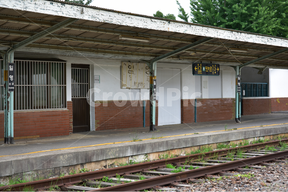 일영역,폐역,교외선,열차,신호기,플랫폼,옛역,porch,rail,레일,철도,교통,transportation,기찻길,traintrack,교통,교통수단,traffic,transportation