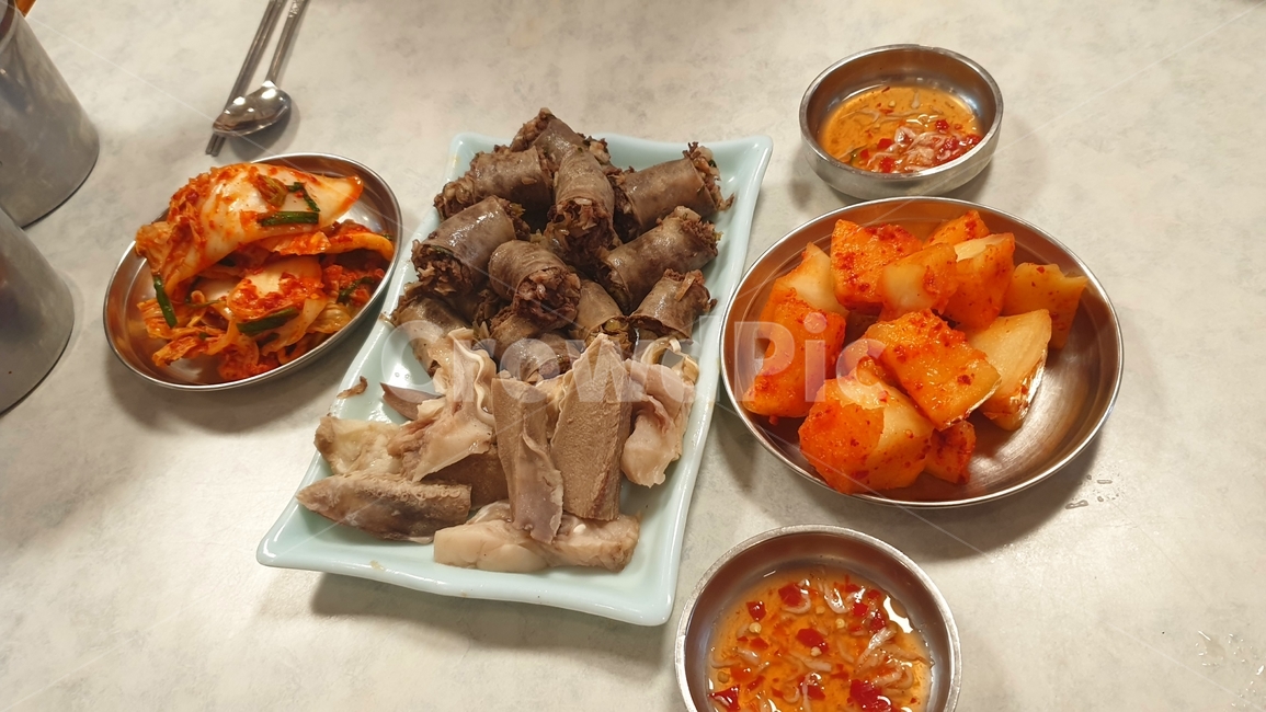 순대,백암,김치,깍두기,새우젓,음식,음식,식재료,요리,food,cook,meal,dishes,food reserves,한식,한국음식,한국요리,korean food,korean dishes,korean meal,korean cook