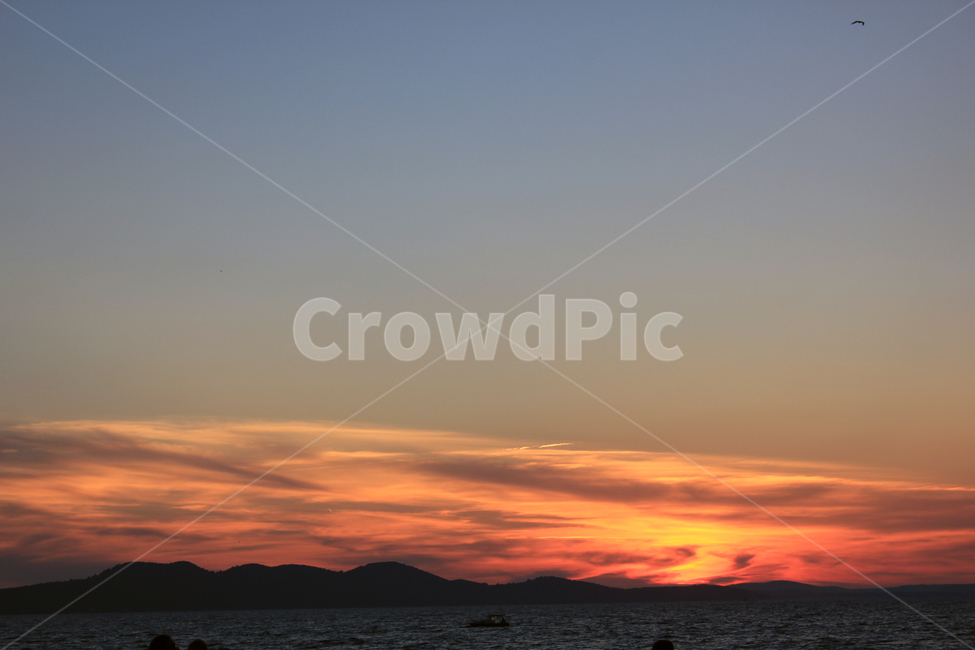 저녁노을,붉은노을,해변,일몰,풍경,바다,지중해,자연,풍경,nature,landscape,outdoors,옥외,dusk,황혼,sunset,dawn,새벽,sky,하늘,red sky,붉은 하늘