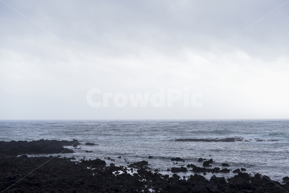 nature,자연,바다,제주바다,sea,파도,태풍치는바다,태풍,수평선,흐린바다,흐린날씨