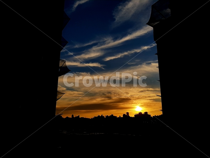노을,석양,하늘,구름,감성,풍경,웅장함,도시,풍경,city,landscape,실루엣,그림자,silhouette,shadow,nature,자연,outdoors,옥외,sunlight,햇빛