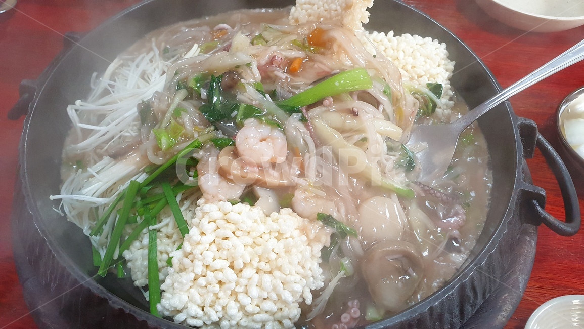 해물누룽지탕,누룽지탕,중식,철판요리,해산물요리,음식,식재료,요리,food,cook,meal,dishes,food reserves,중식,중국음식,중화요리,chinese food,chinese dishes,chinese meal,chinese cook