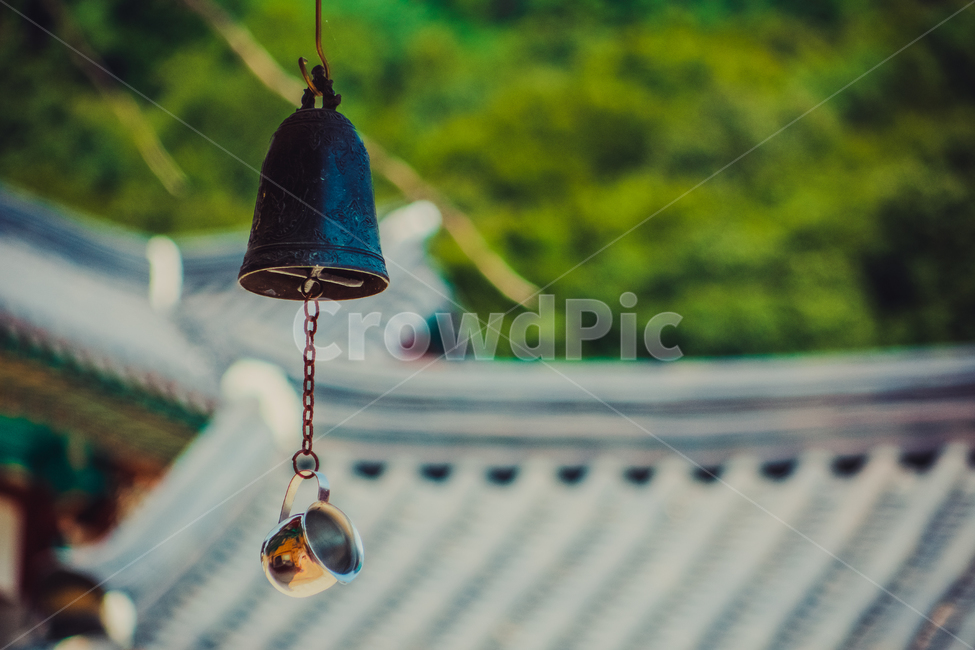 temple,architecture,건축물,건물,절,사찰,하늘,구름,sky,cloud,나무,tree,풍경,절풍경,종,풍경소리