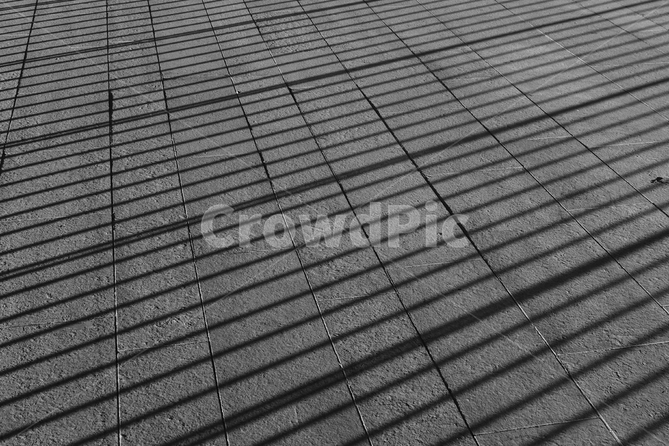 그림자,패턴,선,교차,격자,무늬,격자무늬,ligne,line,noiretblanc,黑白,black,white,반복,반복패턴,모노톤,monochrome,모노크롬,monotone,minimal,simple,minimalisme,minimalimage,배경,질감,흑백,철창