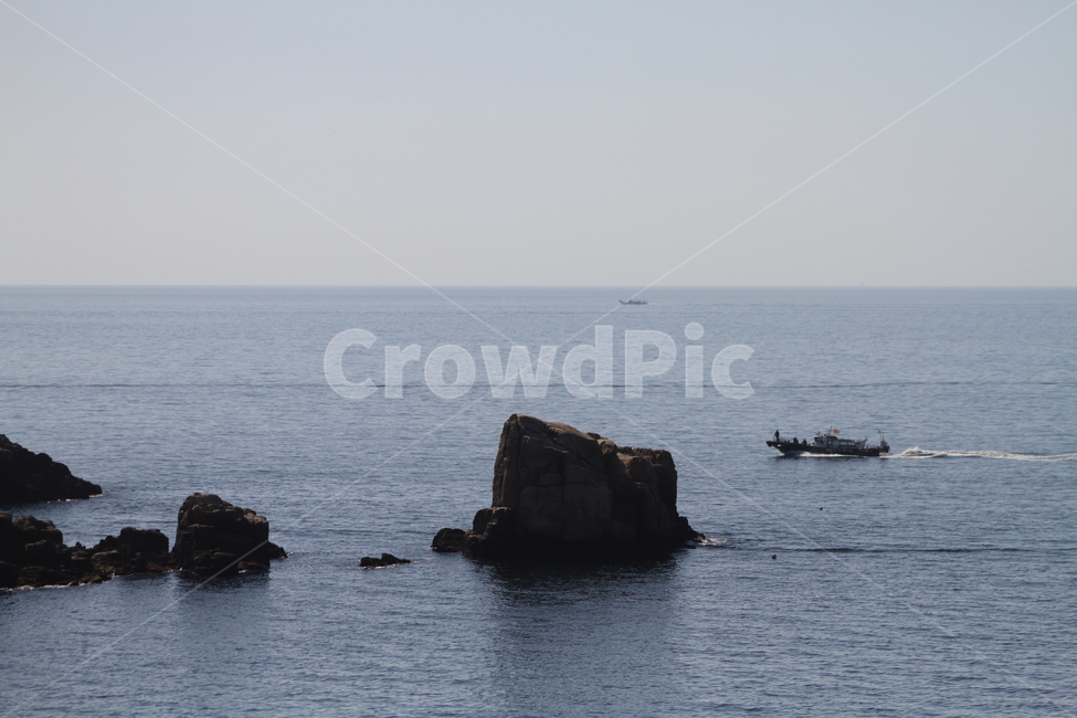 섬,바위섬,한려해상국립공원,바다,island,남해바다,소매물도,자연,풍경,nature,landscape,land,땅,outdoors,옥외,ocean,대양,sea,water,물,shoreline,해안선,promontory,곶,coast,연안