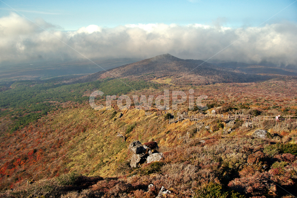 오름,한라산,영실코스,제주도,한라산국립공원,가을,계절,구름,암석,가을,계절,fall,autumn,season,nature,자연,outdoors,옥외,plateau,고원