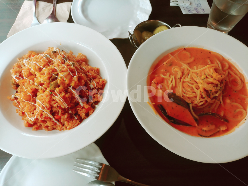 dish,요리,food,음식,meal,식사,스파게티,복음밥,레스토랑,해산물파스타,파스타