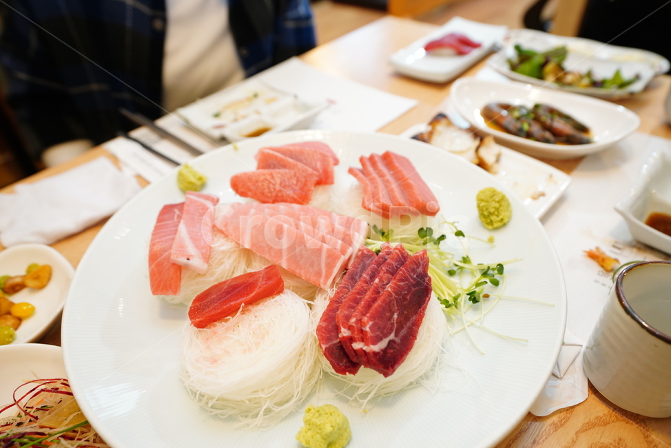 참치,횟감,회,안주,안주꺼리,술안주,먹거리,생선,날것,음식,푸드,색감,칼라,컬러,color,food,식재료,먹방,음식,식재료,요리,food,cook,meal,dishes,food reserves,수산물,해산물,fishery products,seafood