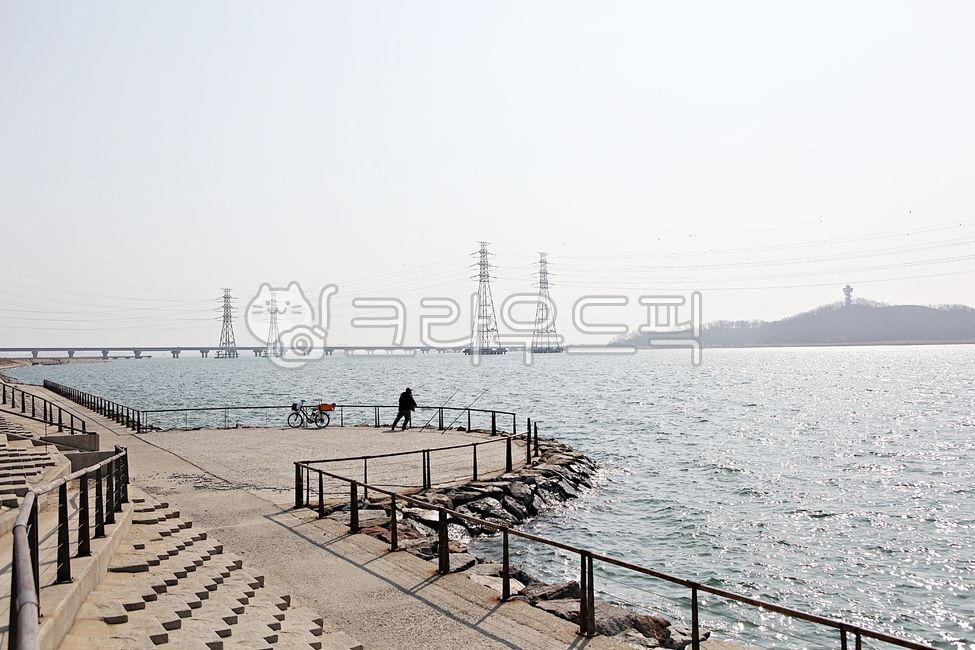 high voltage current,sea water,high voltage line,electric current,wire,Sihwa Convoy Tower,nature,sight,electricity,transmission tower,Sihwa Lake