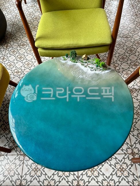 coffee table,furniture,coffeetable,table