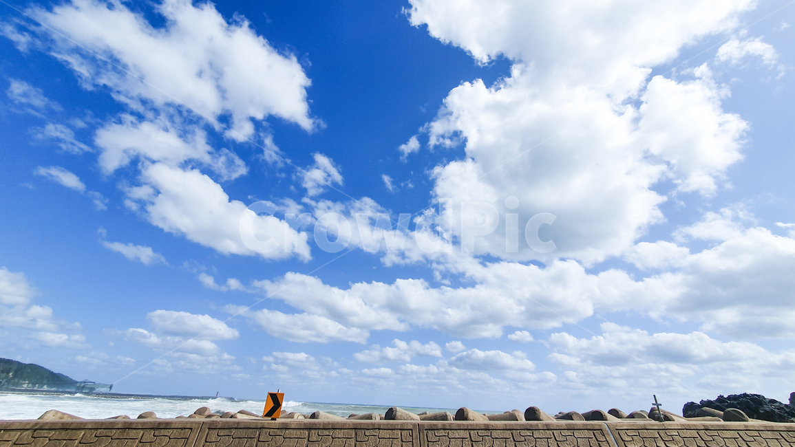 하늘,구름,파란하늘,푸른하늘,경치,풍경,배경화면,바다,방파제,해변,sky,cloud,bluesky,landscape,wallpaper,sea,ocean,beach,seawall,자연,풍경,nature,landscape