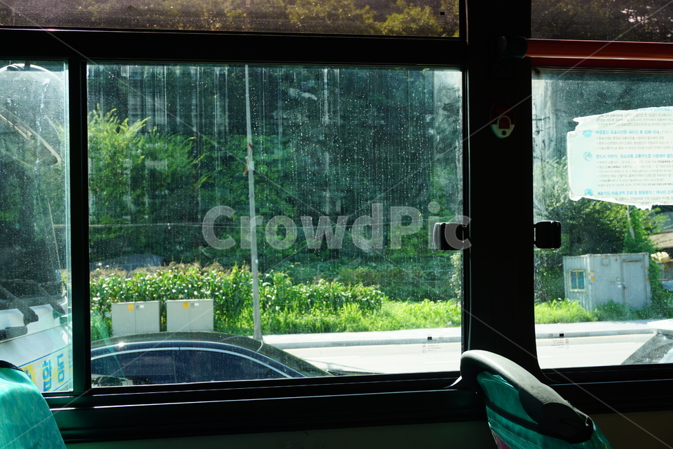 homedecor,가정장식,창밖,버스,자연,교통,교통수단,traffic,transportation
