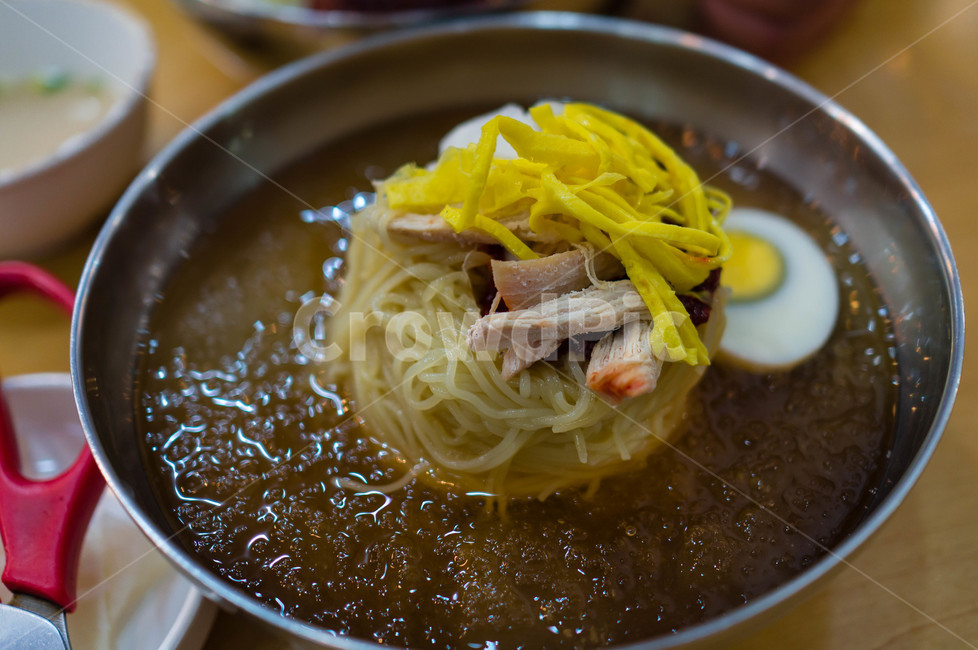 밀면,부산밀면,음식,면요리,여름,여름음식,계란,별미,한식