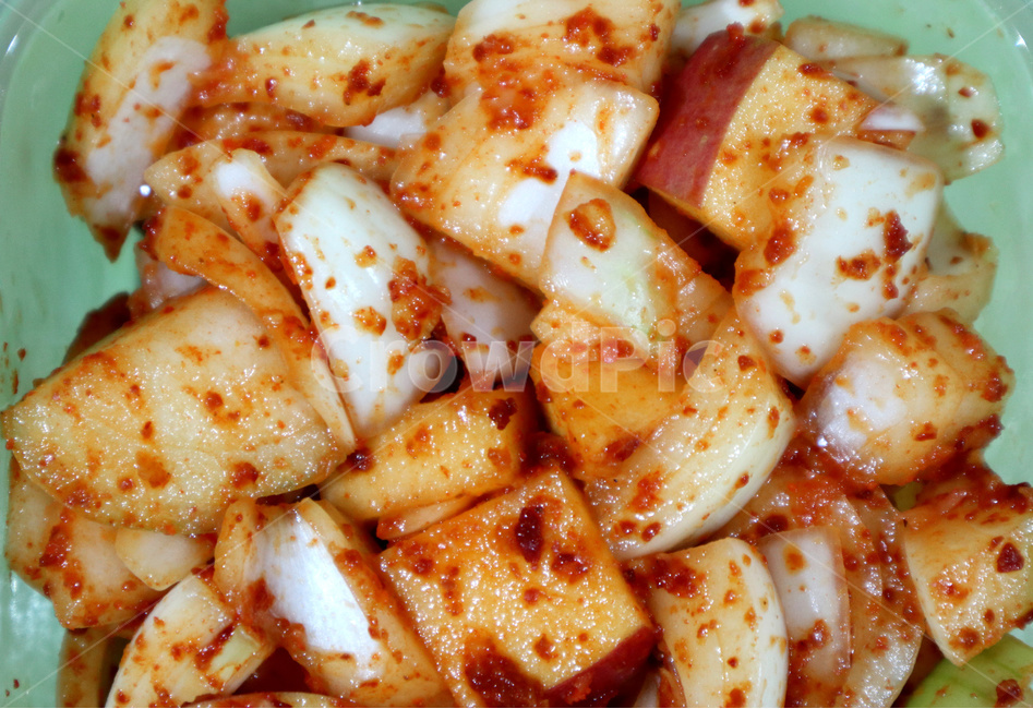 양파김치,양파무침,양파사과무침,양파,사과,김치류,반찬,음식,식재료,요리,food,cook,meal,dishes,food reserves,한식,한국음식,한국요리,korean food,korean dishes,korean meal,korean cook
