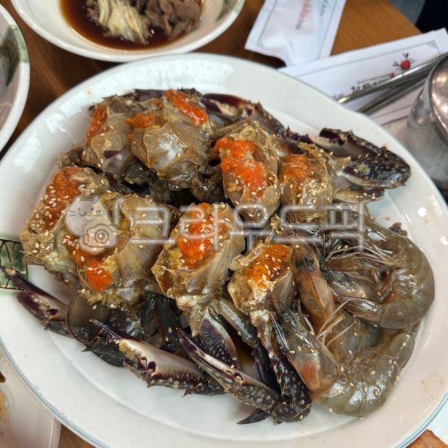 meal,Soy Crab,Yeosu Restaurants,crab sauce,crab,Yeo su,food