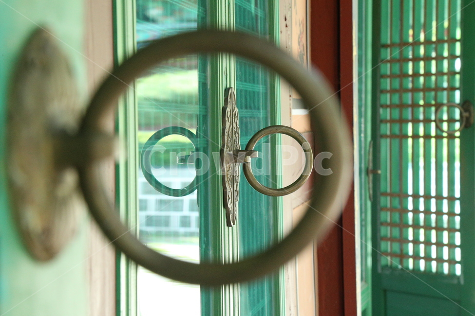 문,문고리,사찰,절,불교,door,knocker,temple,원,circle,격자문,전통