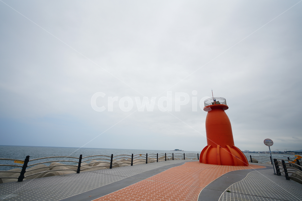 등대,바다,풍경,바닷가,하늘,바닷물,경치,자연,물,sea,방파제,등대,lighthouse