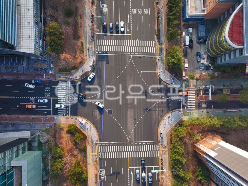 도로,드론,드론촬영,항공촬영,교차로,옥외,도시,architecture,건물,road,intersection