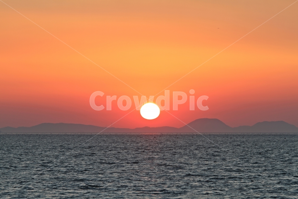 해넘이,일몰,일출,자연,감성,바다,노을빛,자연,풍경,nature,landscape,outdoors,옥외,sky,하늘,red sky,붉은 하늘,dusk,황혼,dawn,새벽,sunset