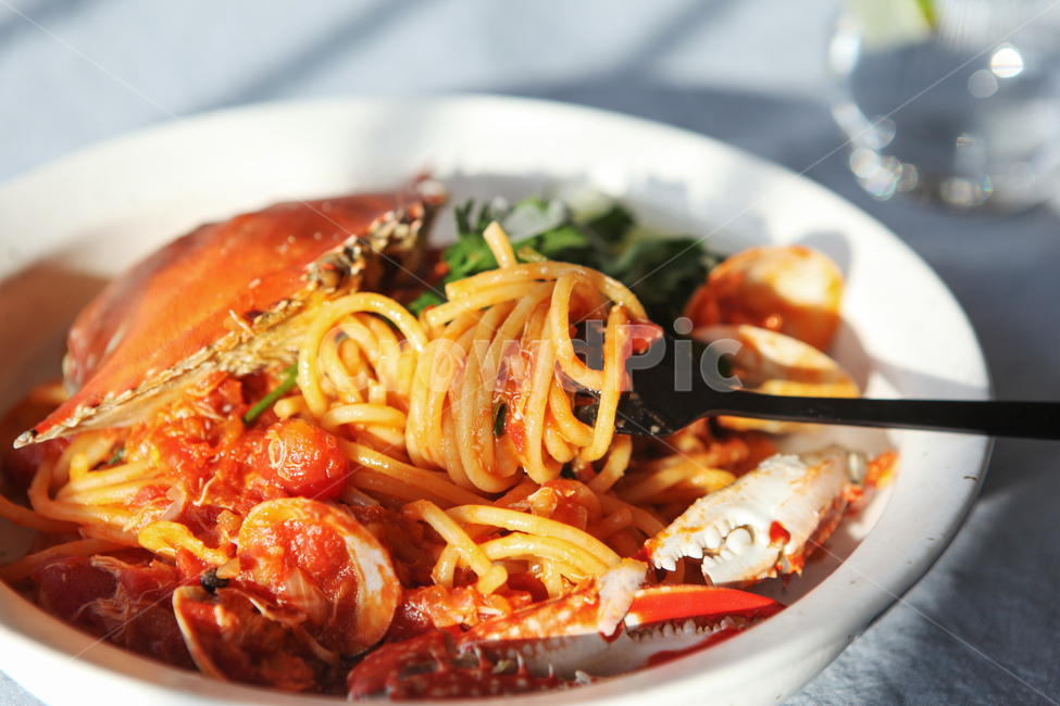 파스타,꽃게,토마토,소스,레시피,식재료,스파게티,모시조개,토마토파스타,조개,요리,음식,조리,팬,서양음식,집들이음식,집들이,가정식,바질,푸드,푸드스타일링,푸드스타일리스트,food,tomato,pasta,해산물,해산물파스타,꽃게파스타,꽃게요리,제철요리,라임,빨간색,붉은색,피클,음식,식재료,요리,food,cook,meal,dishes,food reserves,양식,서양음식,서양요리,western food,western dishes,western meal,western cook