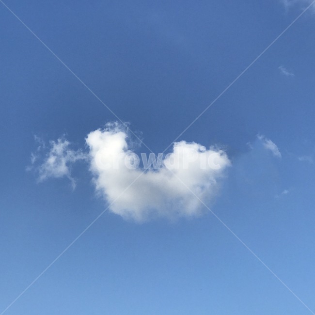 구름,하트,하늘,사랑,풍경,love,sky,cloud,skyveiw,skyscape,푸른하늘,햇빛,sun,감성,mood,자연,풍경,nature,landscape,outdoors,옥외,azure sky,푸른 하늘
