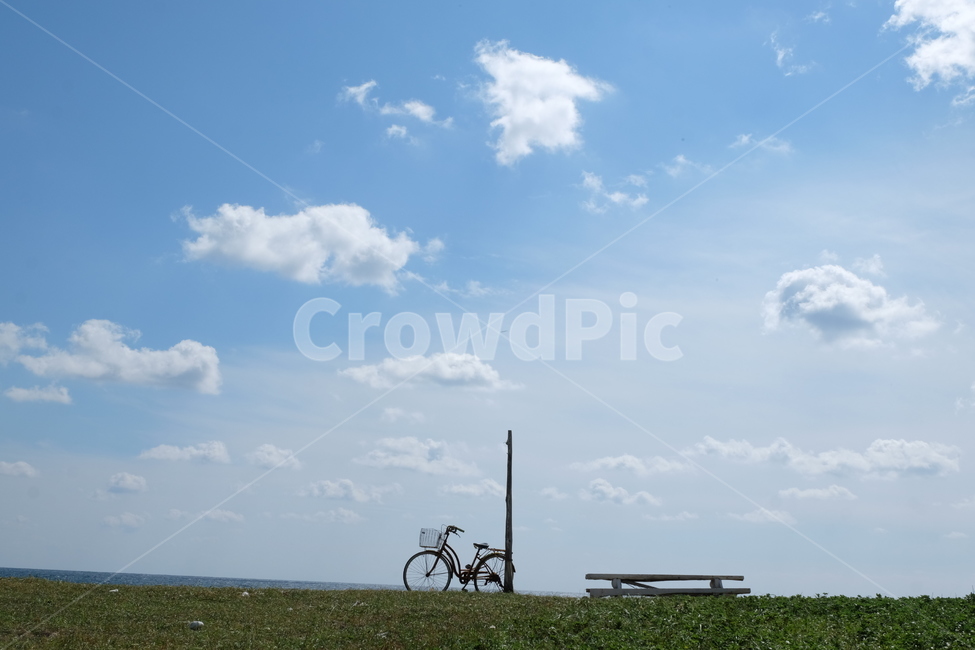 자전거,벤치,하늘,구름,sky,자연,풍경,nature,landscape,transportation,교통,bike,bicycle,vehicle,차량