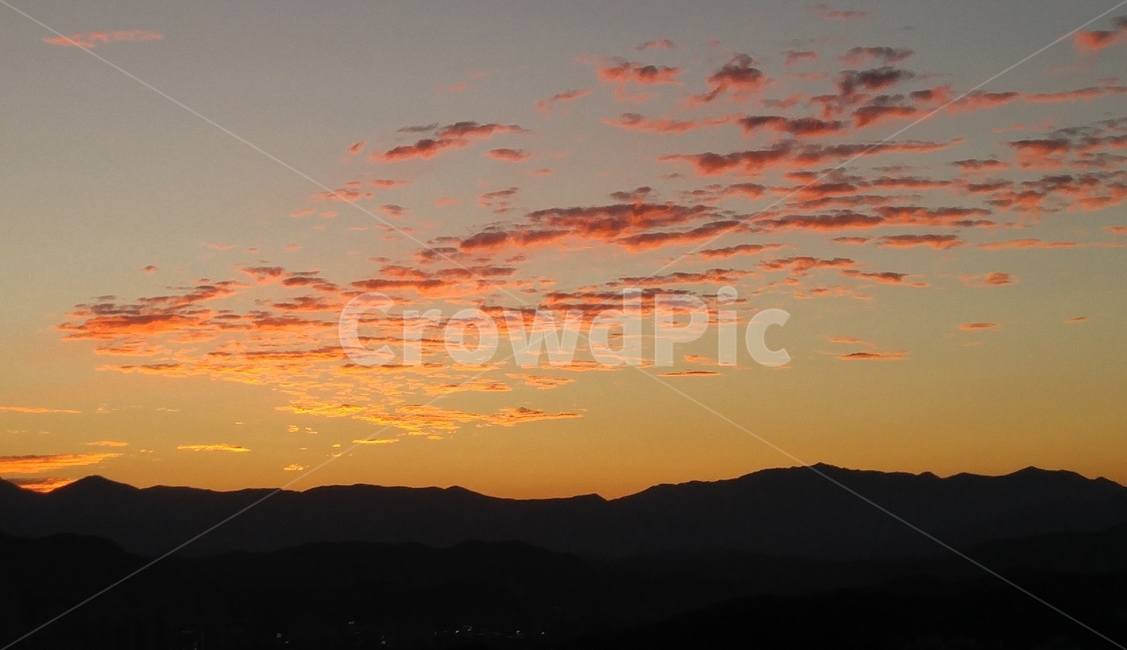 노을,하늘,구름,해넘이,풍경,자연,풍경,nature,landscape,outdoors,옥외,dusk,황혼,sunset,일몰,dawn,새벽,sky,red sky,붉은 하늘