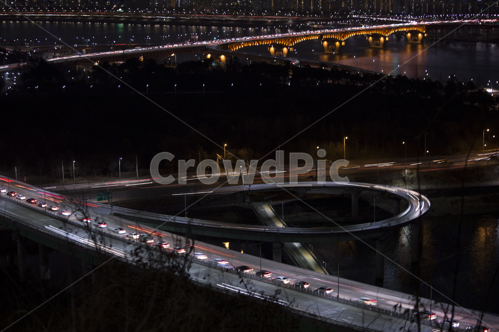 야경,도시풍경,응봉산,도로,빛,야경,밤,풍경,nightscape,night,landscape,도시,city,한국도시풍경,한국도시경관,korea cityscape,교통,교통수단,traffic,transportation,road,freeway,고속 도로