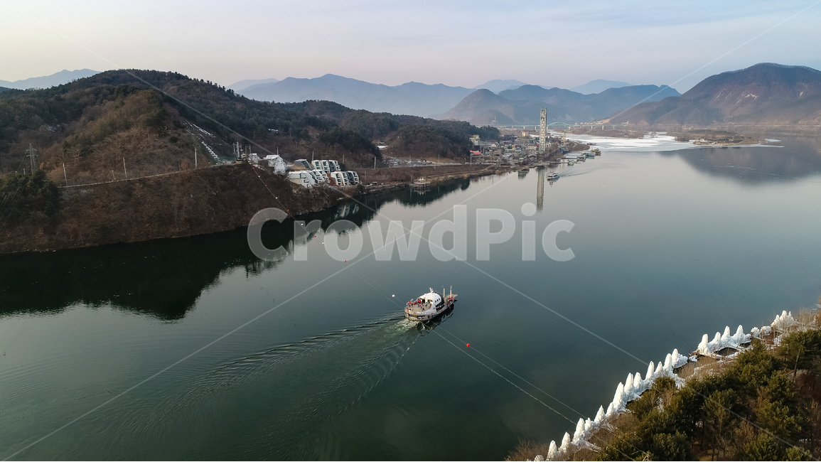 남이섬,항공촬영,가평,하늘,눈,겨울,산,경치,경기도,배,자연,풍경,nature,landscape,교통,교통수단,traffic,transportation,outdoors,옥외,water,물