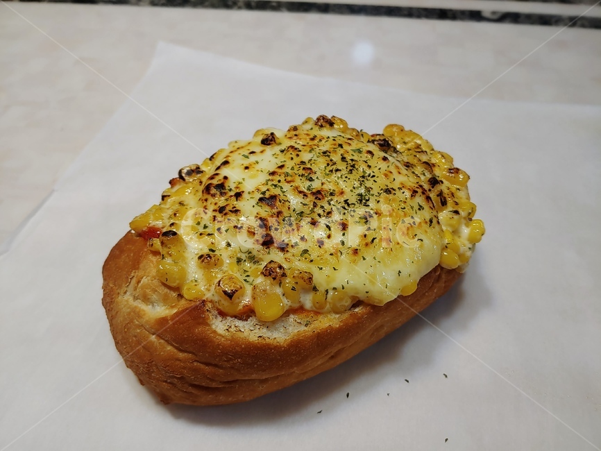 옥수수,치즈,빵,오븐요리,음식,빵,bread
