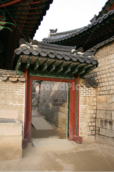 창덕궁,한국의궁,세계문화유산,문화유산,한국,문,한국전통,한국문화,korean traditional,korean culture,건축물,건물외관,exterior,building,structure,architecture,construction