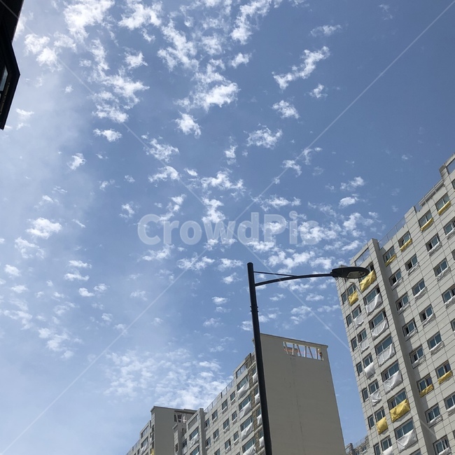 하늘,아파트,구름,맑음,아침,배경화면,정방향