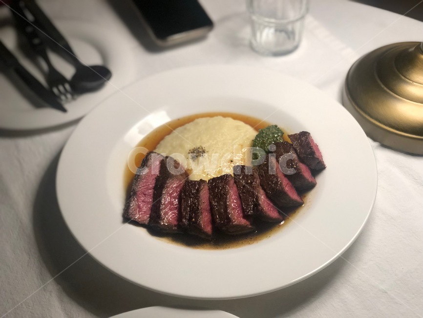 스테이크,레스토랑,식당,steak,소고기스테이크,살치살스테이크,양식,음식,데이트,고기,요리