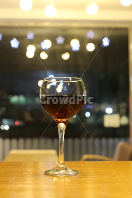 아메리카노,아이스,와인잔,더치커피,콜드브루,아이스아메리카노,커피,카페,한잔,와인커피,커피의눈물