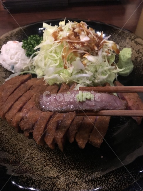 고기,규카츠,튀김,와사비,food