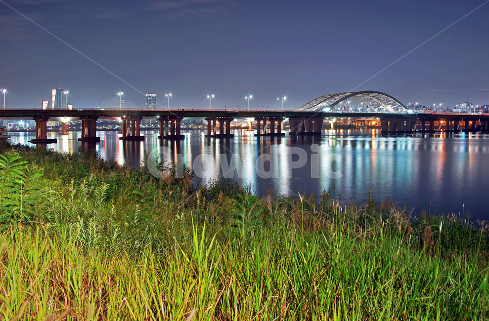 한강야경,양화대교,한강다리,한강,반영,조명,야경,교각,한강둔치,야경,밤,풍경,nightscape,night,landscape