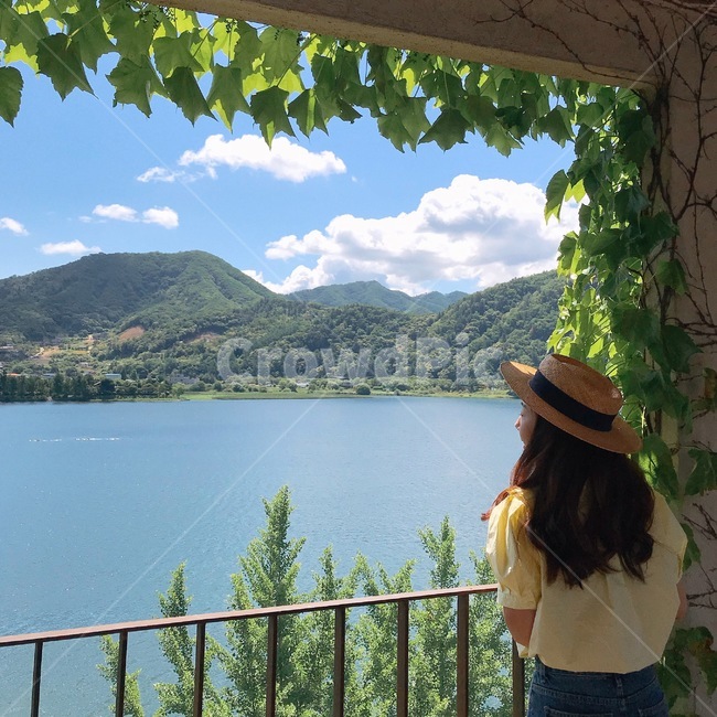 여자,뒷모습,모자,풍경,nature,모자쓴여자,여성,여자,woman,female,lady,여행,휴가,traveling,vacation,trip