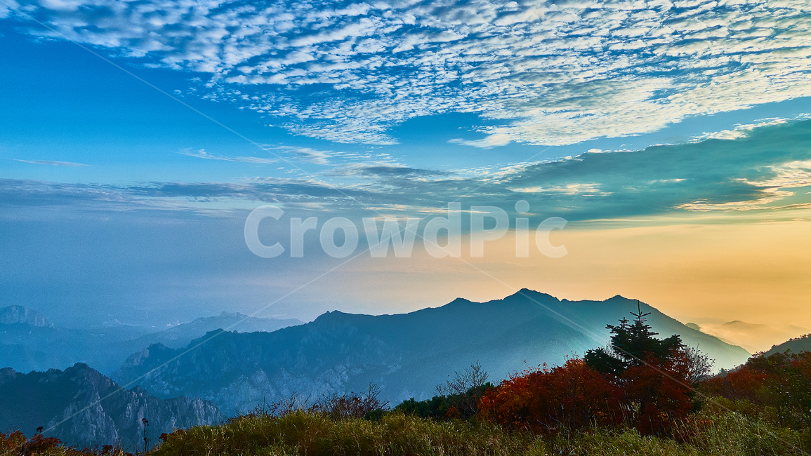 설악산,화채능선,국립공원,산,일출,자연,풍경,nature,landscape,한국자연풍경,한국자연경관,korea nature landscape,mountain range,산맥,outdoors,옥외,mountain,weather,날씨