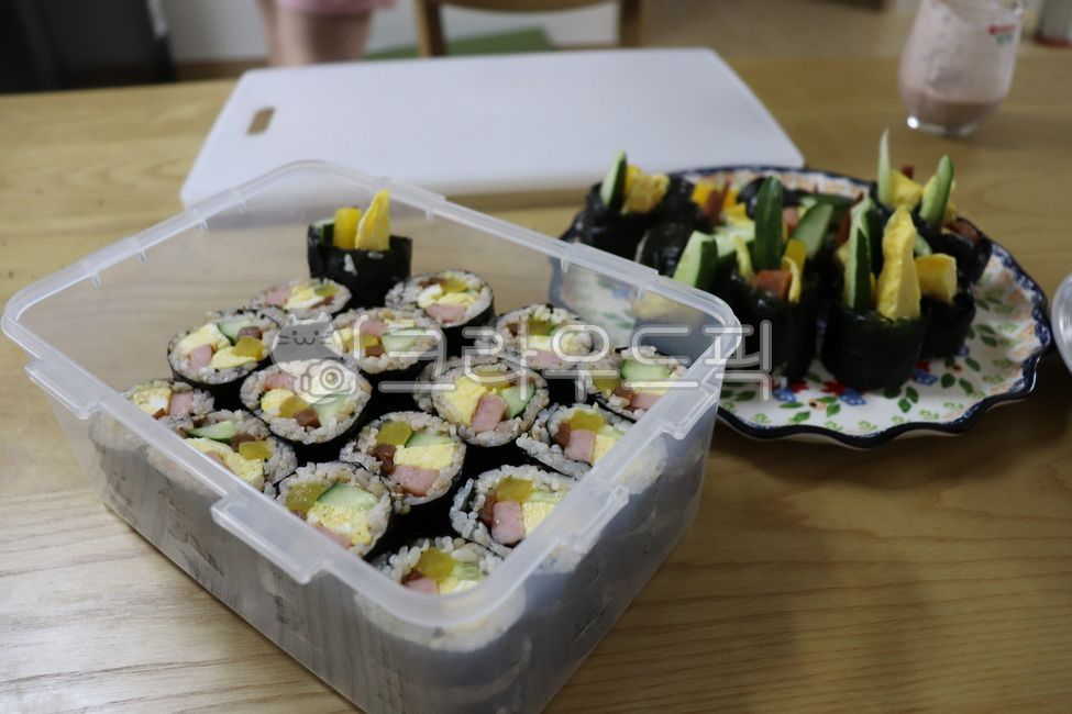김밥,집김밥,김밥싸기,스팸김밥,한식,한국음식,음식,나들이,식사,요리,꼬다리김밥,도시락,김밥도시락