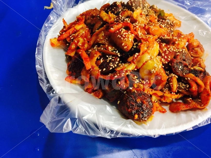 포장마차,포차,안주,매운음식,술안주,술,음식,순대볶음,음식,식재료,요리,food,cook,meal,dishes,food reserves,육류,고기,meat,한식,한국음식,한국요리,korean food,korean dishes,korean meal,korean cook