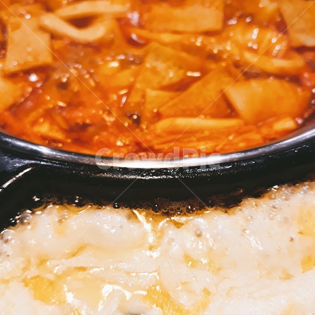 떡볶이,간식,음식,라볶이,즉석떡볶이,snack,food,koreanfood,tteokbokki,근접샷,spicy,koreansnack,치즈,cheese,치즈떡볶이
