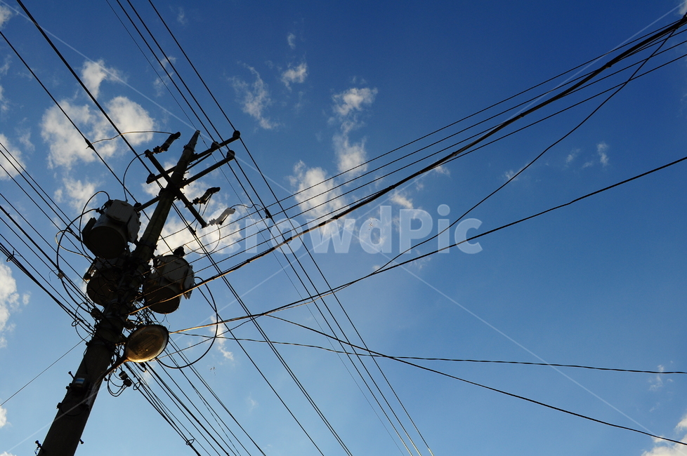 전봇대,전신주,구름,하늘,시골풍경,전기줄,시골,자연,풍경,nature,landscape,utility pole,cable,케이블,power lines,전력선,electric transmission tower,송전탑