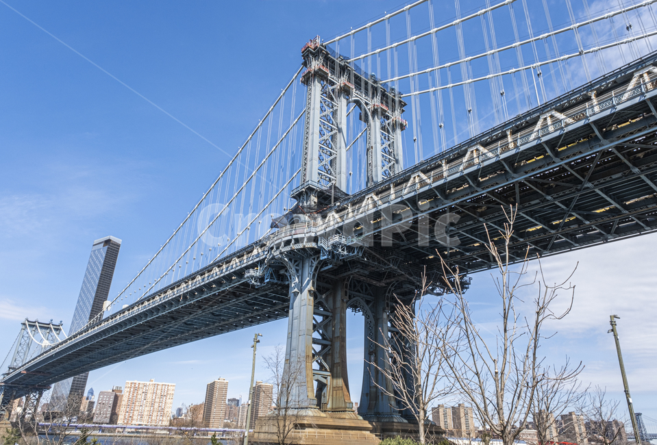 road,도로,building,건물,bridge,다리,미국,뉴욕,맨하탄,연결,manhattan,newyork,usa,brooklyn,landmark,blue,해외,외국,세계,foreign,oversea,world,건축물,건물외관,exterior,building,structure,architecture,construction