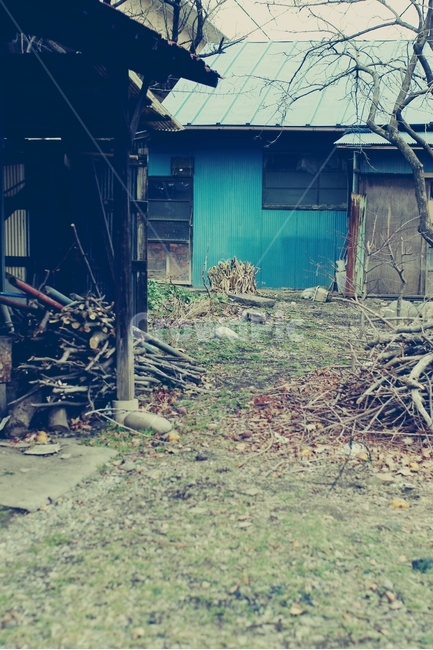 창고,농사,warehouse,시골,farming,장작,wood,firewood,country,일본,일본시골,japan,시골,마을,풍경,landscape,country,rural,town