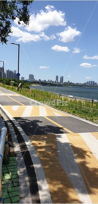 가로등,도로,자동차,한강,뷰