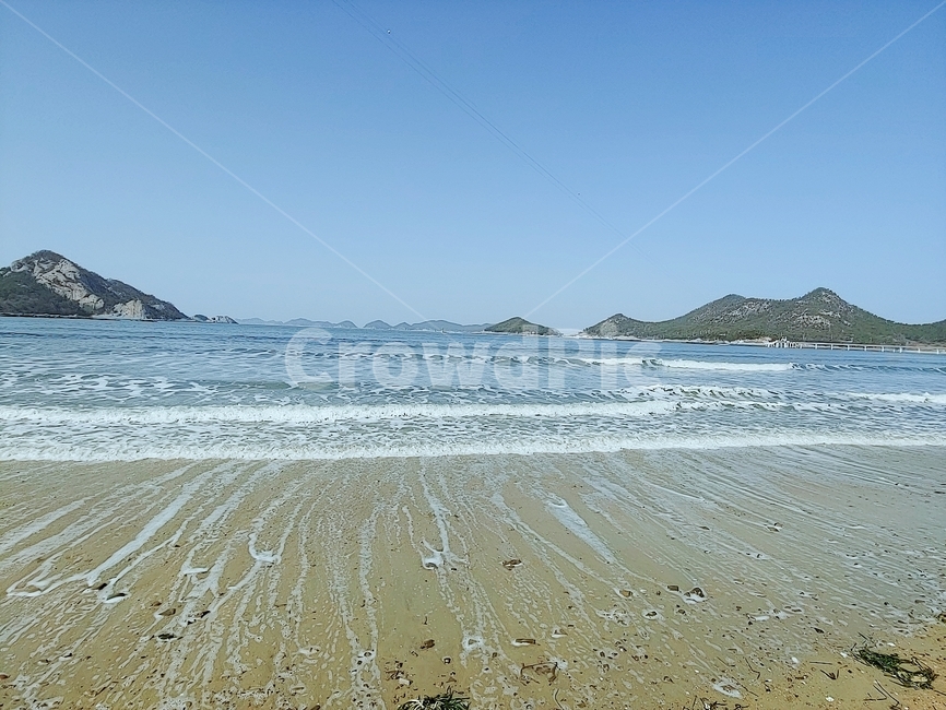 바다,서해,파도,해안,해변,진흙,섬,하늘,푸른,파란,낮,여름,피서,해안가,해변가,구름없는