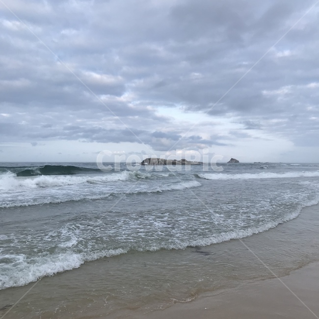바닷가,강원도,구름,흐린,파도,자연,풍경,nature,landscape,해변,바다,beach,sea,ocean,대양,water,물,outdoors,옥외