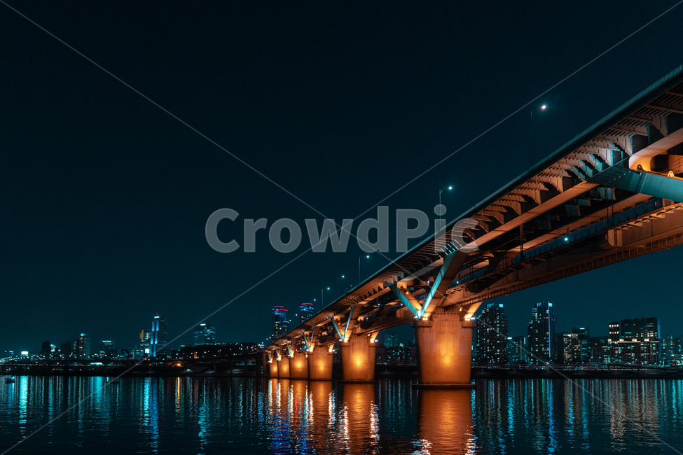 다리,bridge,한강,야경,도시,city,서울,야경,밤,풍경,nightscape,night,landscape,도시,city,한국도시풍경,한국도시경관,korea cityscape,색깔,색상,색채,색감,color sense,color sensitivity,feeling of color,building,건물,water,물,waterfront,워터 프론트