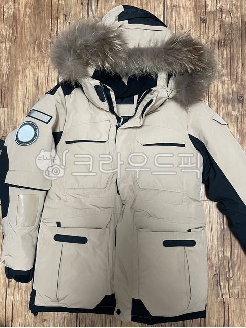clothing,의류,jacket,재킷,파카
